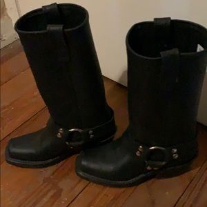 Woman’s Double-H Moto Harness Boots size 6.5
